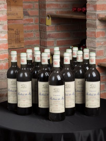 null 16 bouteilles Château Rollan de By, Médoc, 1996 
Niveau bas goulot