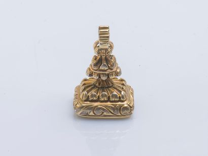 null Pendant seal in 14K yellow gold (585 ‰) with chased acanthus leaf decoration...