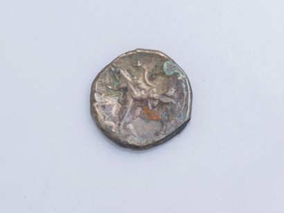 null Greek coinage. Didrachma or Nomos in silver, Italy, Calabria, Taranto (Taras)...