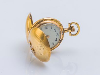 null Collar watch in 14K yellow gold (585 ‰), the dial protection cover in 14K yellow...