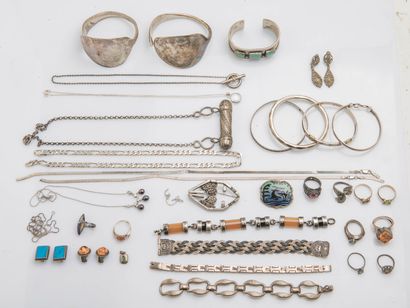 null Lot of silver jewelry (800 ‰) including two spoons turned into bracelets (Russian...