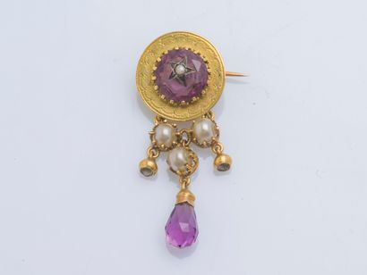 Small 18K yellow gold (750 ‰) and metal brooch...