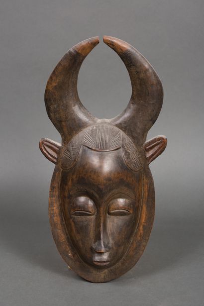 Gouro mask, Ivory Coast
Hard wood with brown...