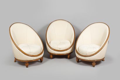 Suite of 3 armchairs, in varnished natural...