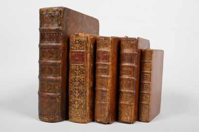 [PHARMACY] Set of 4 works in 5 volumes bound...