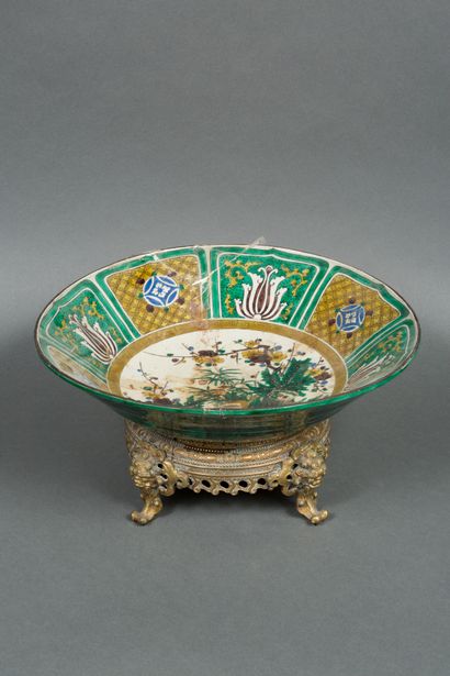 China
Enamelled porcelain bowl on a green...