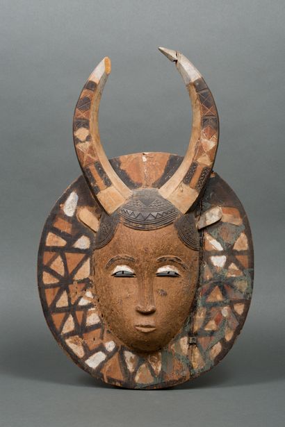 Yaoure mask, Ivory Coast
Medium-hard wood,...