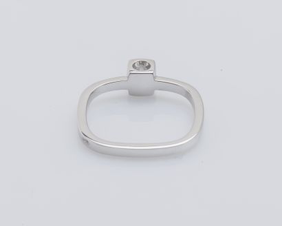 DINH VAN Le Cube small model ring in 18K (750 ‰) white gold set with a brilliant-cut...