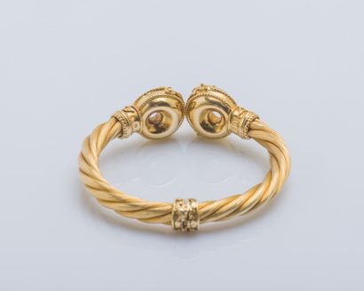 LALAOUNIS Bracelet jonc ouvrant, en or jaune 18 carats (750 ‰) strié et torsadé,...