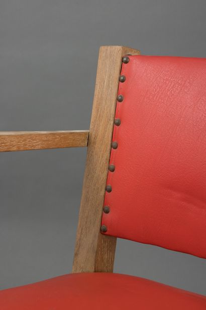 null Armchair in natural ceruse wood, red imitation leather upholstery. 
Work from...