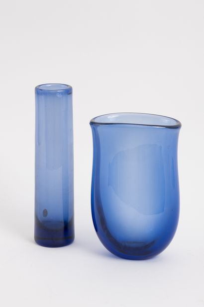 null Per LUTKEN (1916-1998), HOLMEGAARD Danemark
Lot comprenant deux vases en verre...