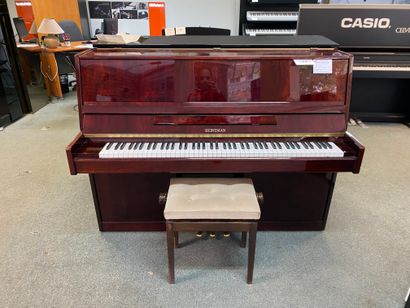 1 HEINEMAN 111 upright piano in varnished...
