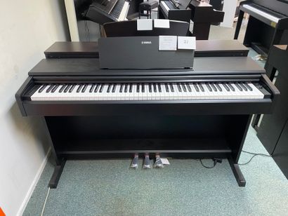 null 1 digital piano YAMAHA YDP145 matte black