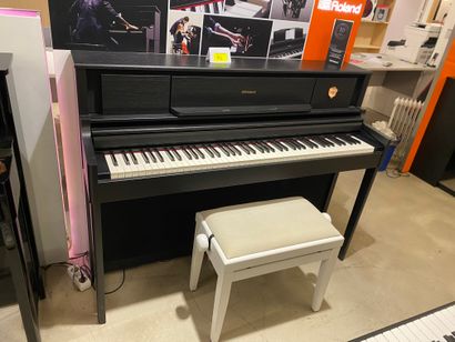 1 piano droit numérique ROLAND LX-705 noir...