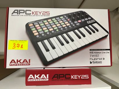 null 2 AKAI Apc Key25 keyboards