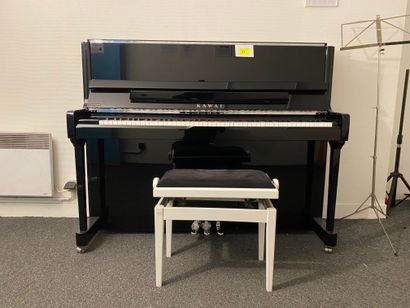 1 piano droit KAWAI K-3 noir brillant 120cm,...