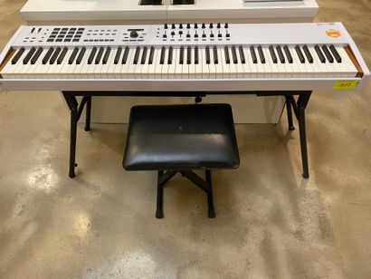 null 1 ARTURIA Keylab 88 numeric keyboard (without power supply) with stand and ...