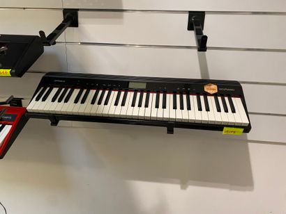 1 clavier numérique ROLAND Go Piano (sans...