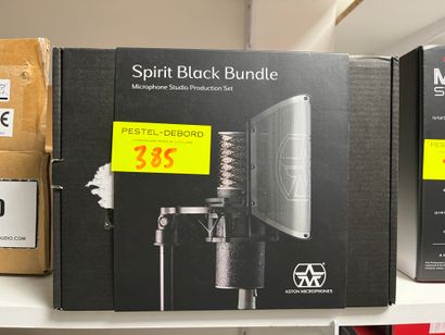 1 microphone ASTON Spirit Black Bundle