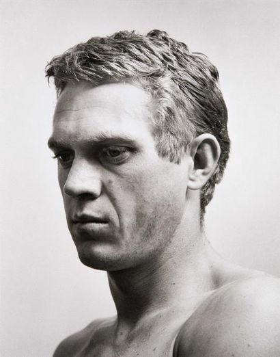Roy SCHATT (1909-2002) Steve McQueen Tirage argentique, porte le tampon noir du photographe...