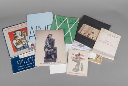 null Important lot de catalogues expo, salons et divers. 
38 volumes