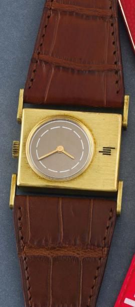 LIP (ISABELLE HEBEY/GT PLAQUÉ OR), vers 1976 Une des huit montres de la collection...
