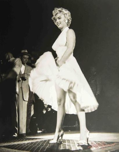Georges BARRIS (né en 1928) Marilyn Monroe, Subway dress, 1954 Tirage argentique...
