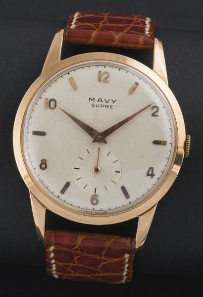 MAVY (CLASSIC BIG PAN - OR ROSE N° 877 1), vers 1950 Montre classique à très grande...