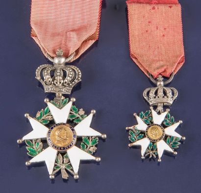 null France ordre de la légion d?honneur, institué en 1802. Deux étoiles de chevaliers...