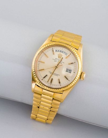 ROLEX (OYSTER PERPETUAL / DAY - DATE OR JAUNE REF 1803), 1970
Montre en or jaune...