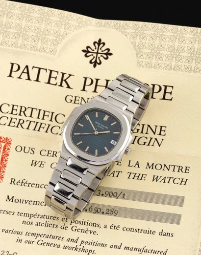 PATEK PHILIPPE (Nautilus Médium / réf. 3900 / 001), vers 2000 
Montre sportive en...