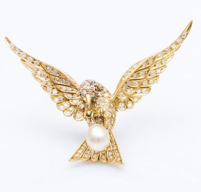 null Broche oiseau en or jaune 18 carats (750 millièmes) entièrement sertie de diamants...