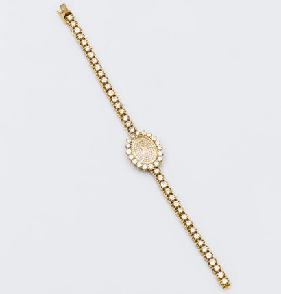 JUVENIA (Lady diamants or jaune) vers 1960 

Bracelet montre de femme en or jaune...