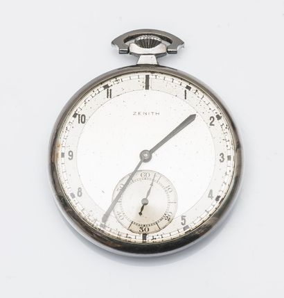 ZENITH (montre de poche), vers 1925/1930 

Montre de poche en acier à fond clippé....