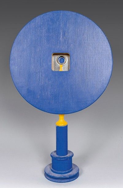 Roger NEYRAT 

«L’incitation au stationnement», 1993

Sculpture mobile

H : 66 cm...