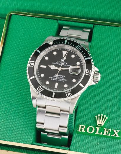null ROLEX (Oyster Perpetual - Submariner 300 M réf. 16610), vers 1998-99

Montre...