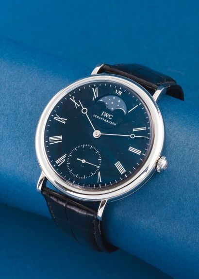 null IWC (Portofino remontage manuel - Moon / Black réf. 5448-01), vers 2012

Réédition...