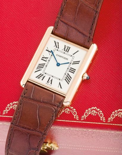 null CARTIER (TANK LOUIS CARTIER EXTRA LARGE -OR ROSE RÉF. W1560017), vers 2013

Montre...