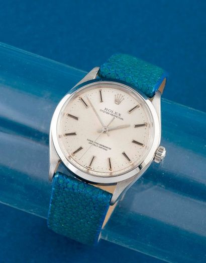 null ROLEX (Oyster Perpetual – Silver réf.1002), vers 1971

Montre de sport Oyster...