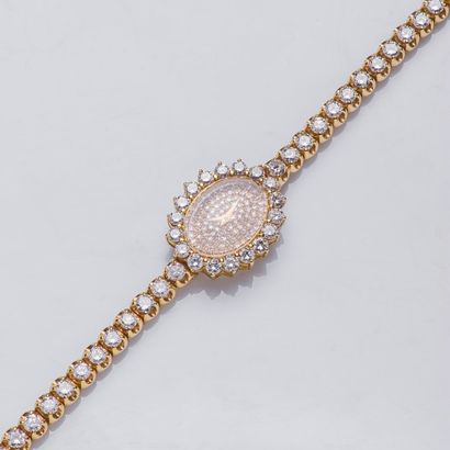 null JUVENIA (Lady diamants or jaune) vers 1960

Bracelet montre de femme en or jaune...