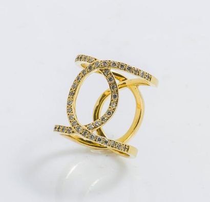 null Bague en or jaune 18 carats (750 millièmes) formant deux anneaux espacés se...