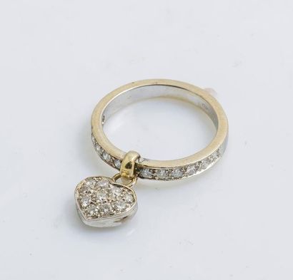 null Bague en or gris 18 carats (750 millièmes) formée d’un anneau pavé de diamants...