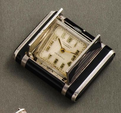 DUNHILL (Pendulette / Chronomètre by TAVANNES), vers 1925

Mini pendulette de poche...