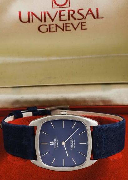 UNIVERSAL GENEVE (WHITE SHADOW - EXTRAPLATE BLUE RÉF. 866105), vers 1968

Montre...