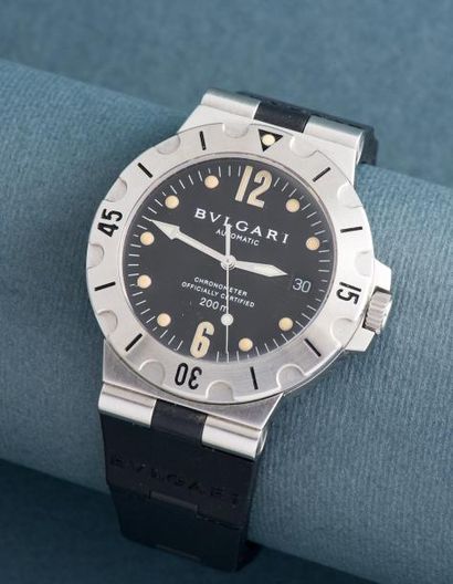 BULGARI (Bulgari Diagono – Scuba Réf. SD38S), vers 2004

Élégante montre de sport...