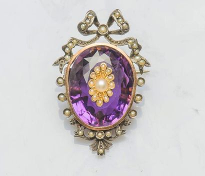 null Broche en argent (925 millièmes) et or jaune 18 carats (750 millièmes) sertie...