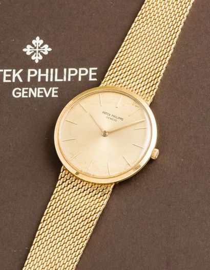 PATEK PHILIPPE (Calatrava – or jaune réf. 3562/1), VERS 1970-1971

Élégante montre...