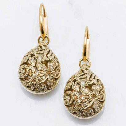POMELLATO Paire de pendants d’oreilles en or jaune et or gris 18 carats (750 millièmes)...