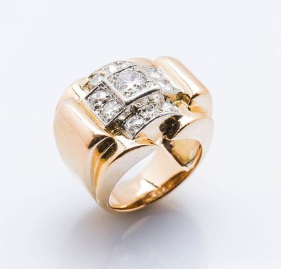 null Bague tank en or jaune 18 carats (750 millièmes) sertie de diamants de taille...