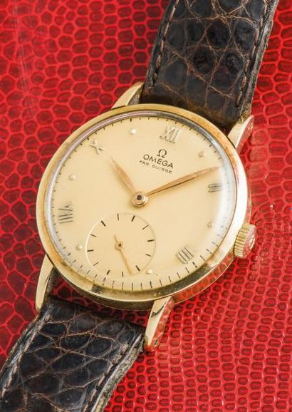 OMEGA fab Swiss OMEGA fab Swiss (CLASSIQUE ROMAINE / OR JAUNE N°10763281), vers 1950

Rare...